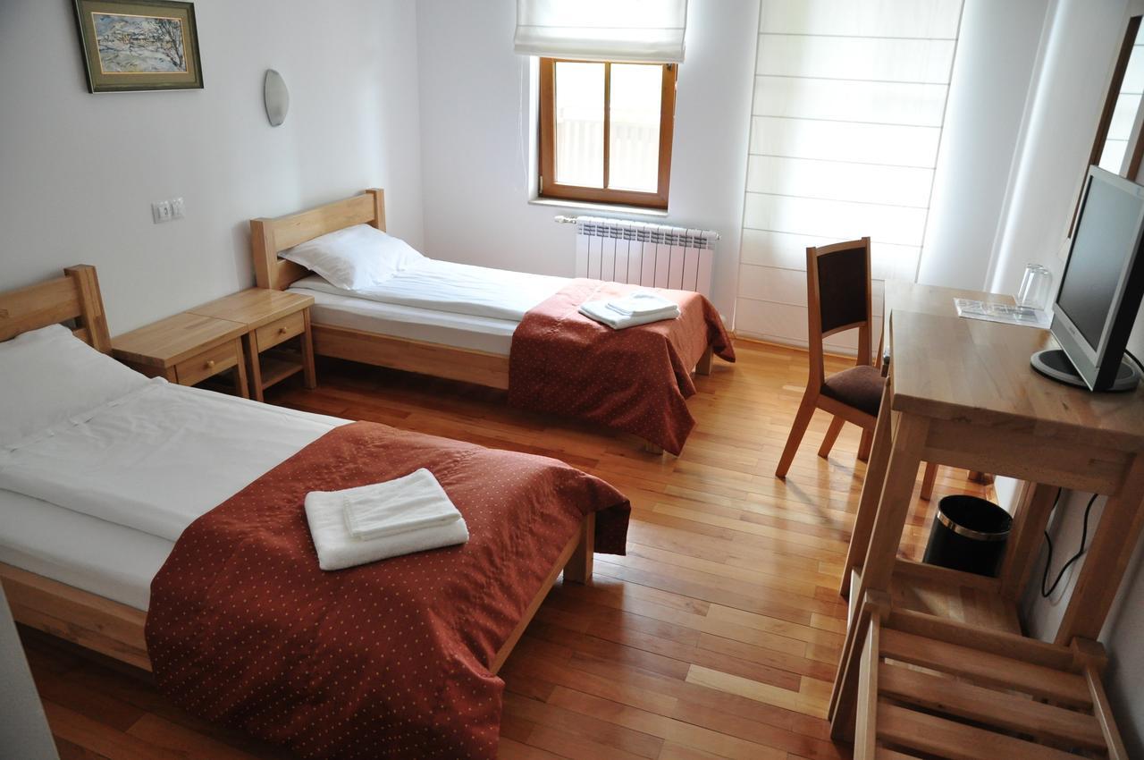 Hotel Black Stork Nisovo Eksteriør billede